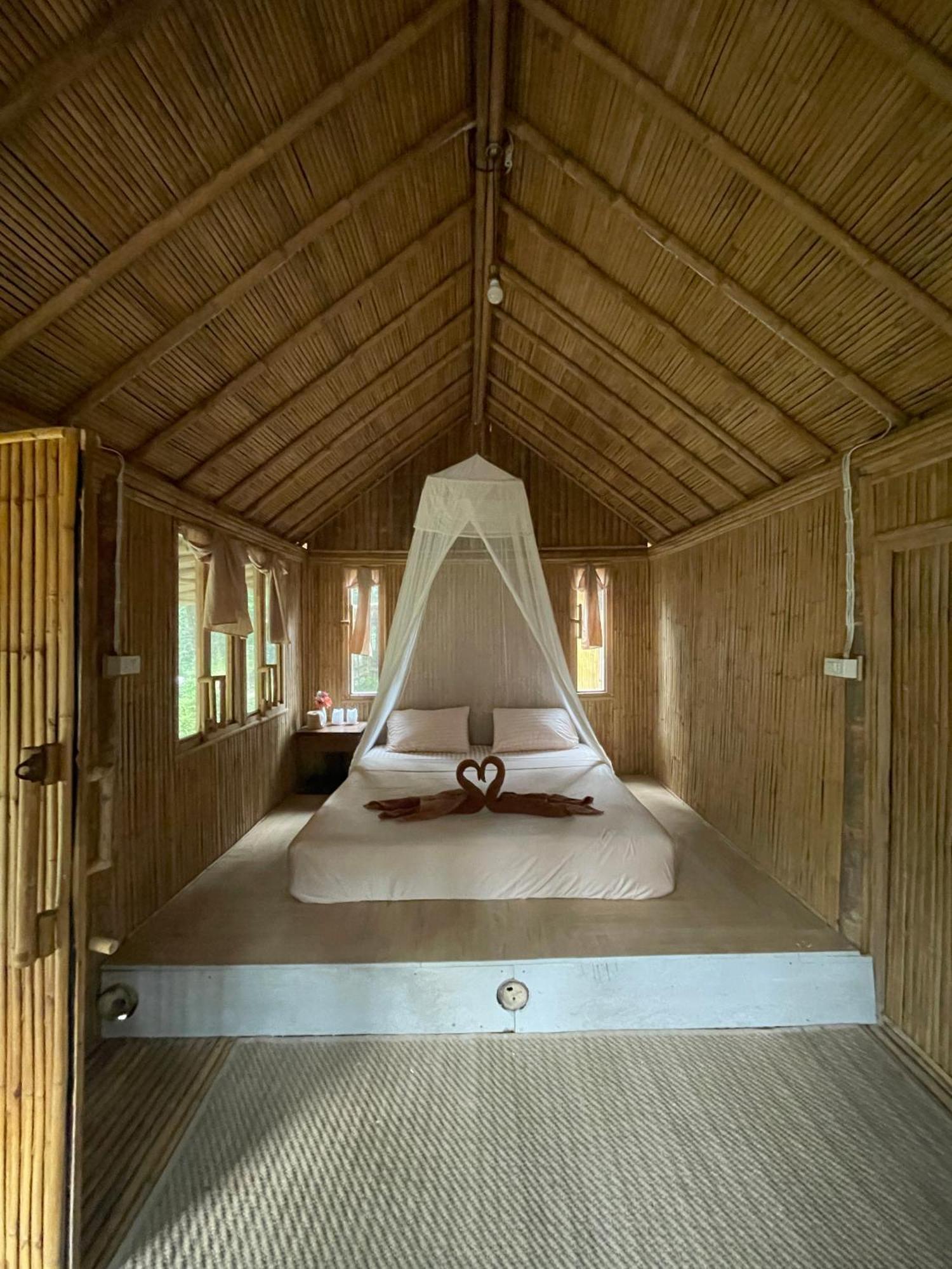 Coffee And Resort Koh Phayam Zewnętrze zdjęcie
